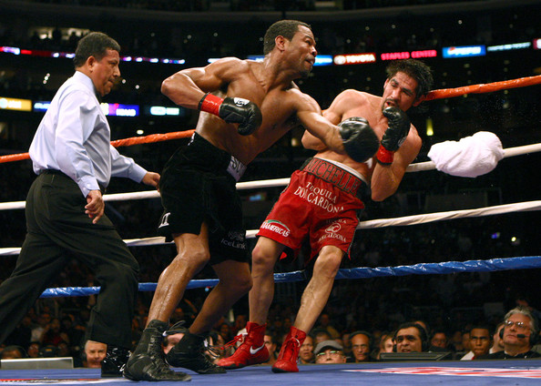 Shane Mosley Antonio Margarito Dondal Miralle Getty Imags