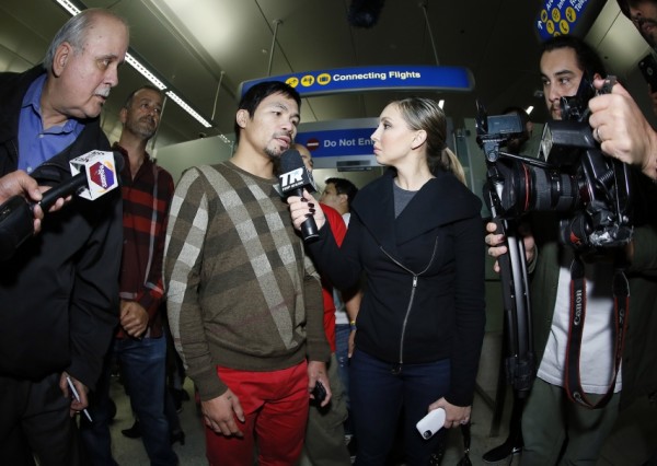 Manny Pacquiao LA Arrival - Mikey Williams Top rank6