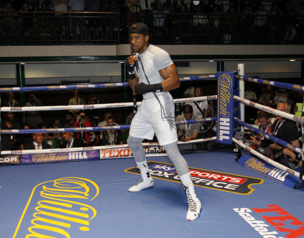 OPEN TRAINING AND MEDIA SESSION YORK HALL,BETHNALL GREEN,LONDON PIC;LAWRENCE LUSTIG ANTHONY JOSHUA TRAINING