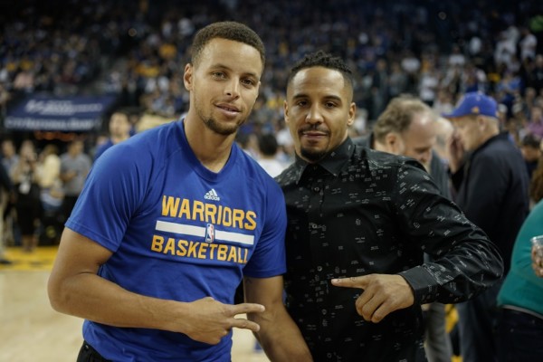 Andre Ward Visits Golden State Warriors [Photos]