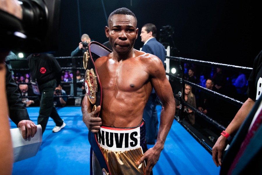 Rigondeaux, danced his way to an easy decision victory on the scorecards. Or at least he should have.